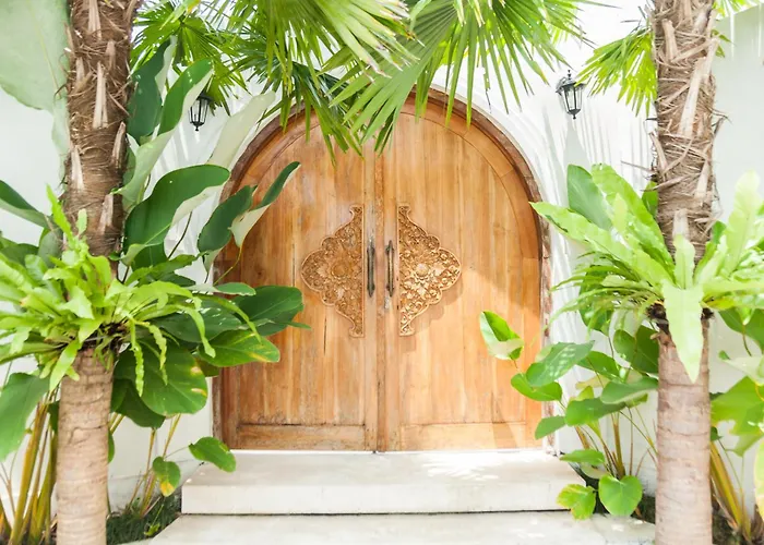 Romantic Serenity In Villa *