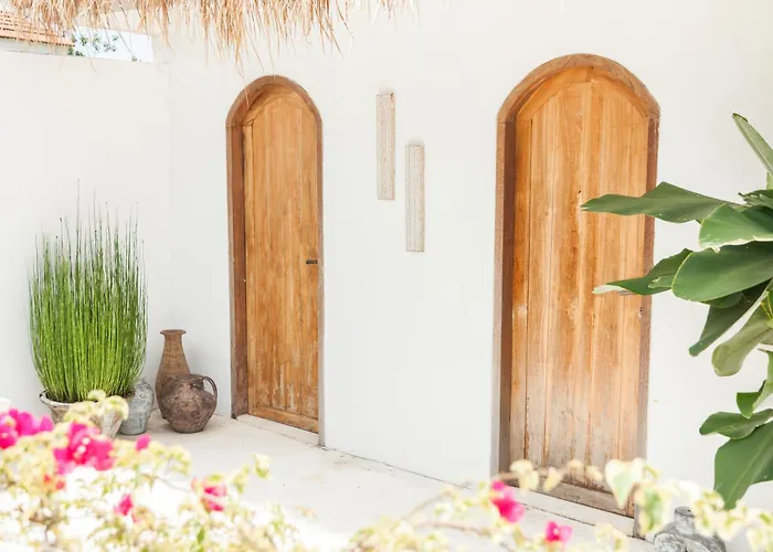 Romantic Serenity In Villa