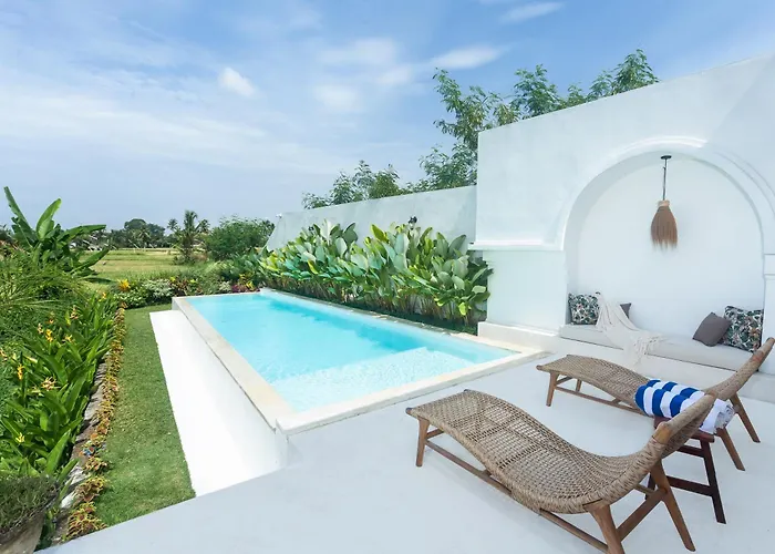 Romantic Serenity In Ubud